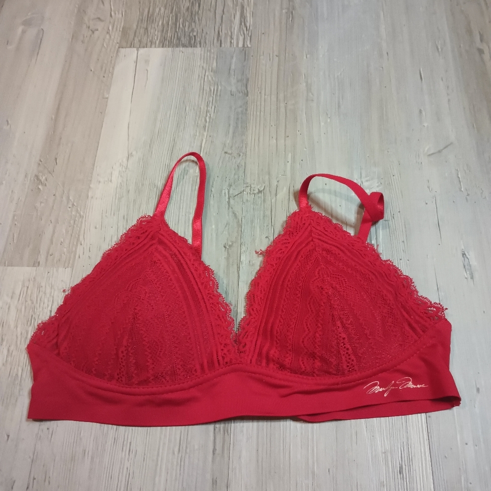 Red Lace Bralette - Unbranded